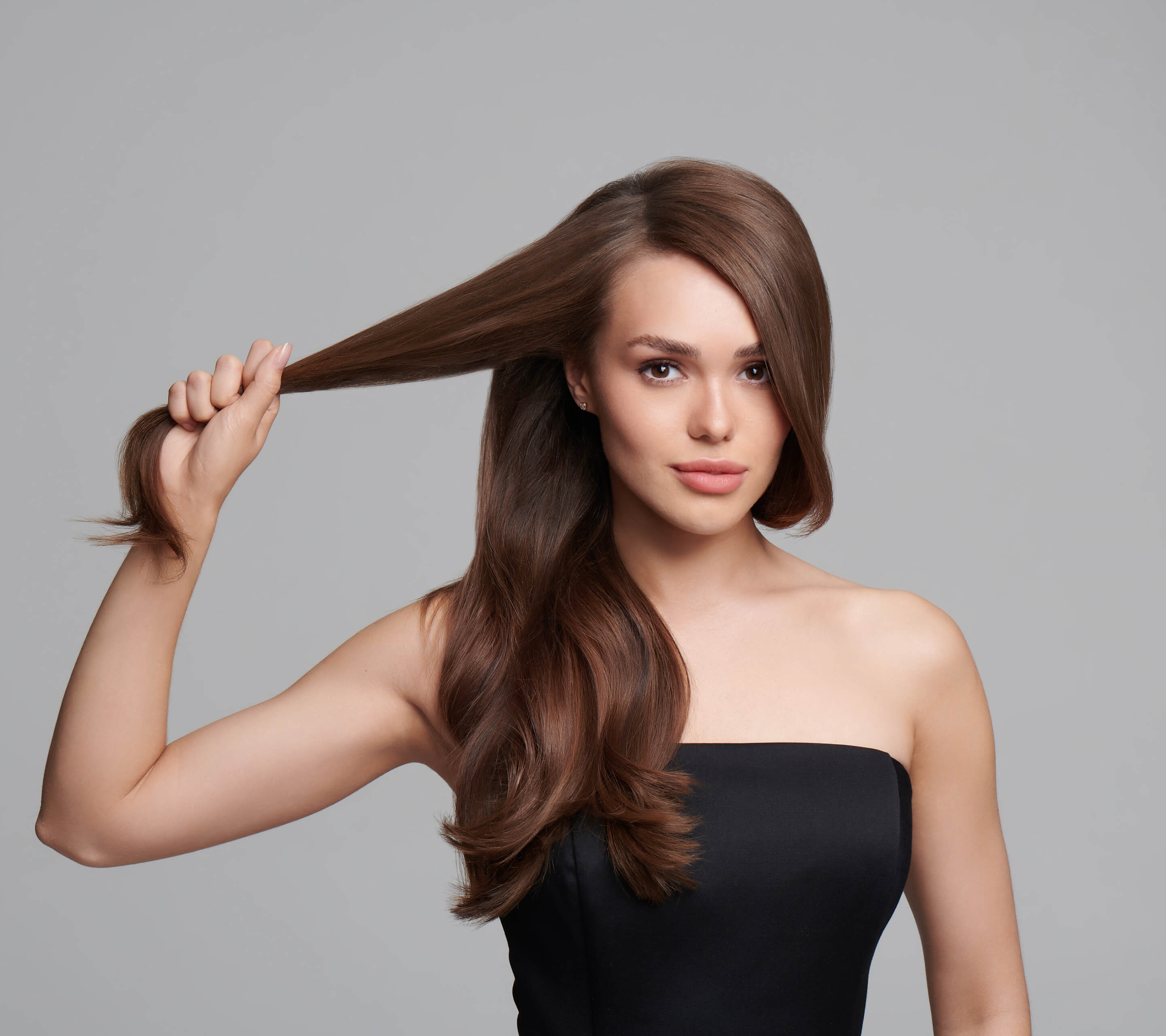 Секрет сильных волос: 4 этапа ухода вместо обычного мытья