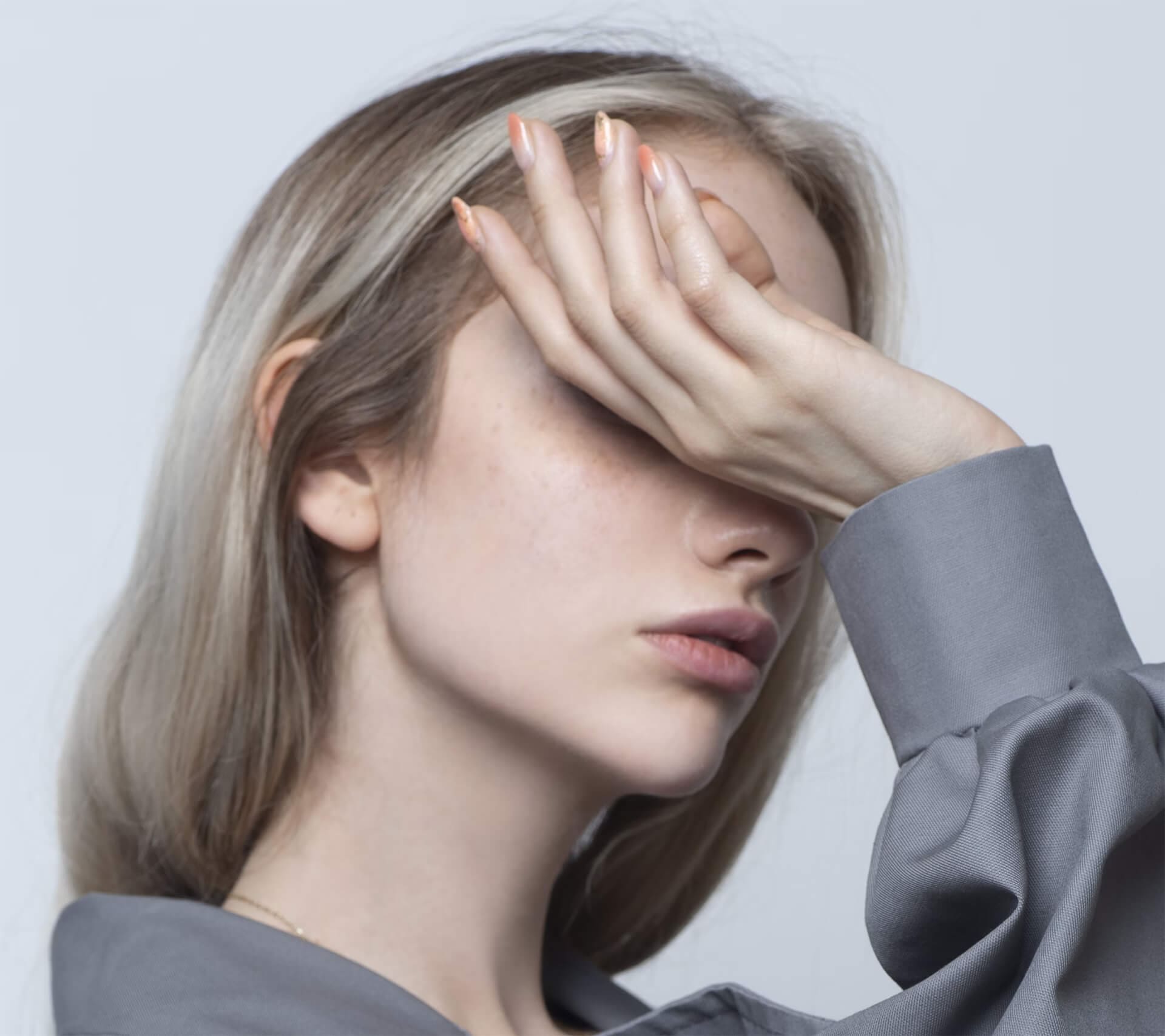 Как остановить выпадение волос: советы экспертов Clear